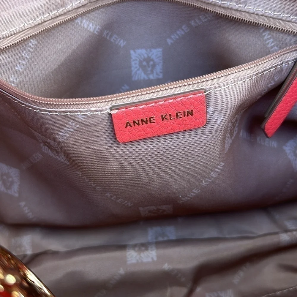 ANNE KLEIN RED FAUX LEATHER CORK METALLIC WOMENS SATCHEL HANDBAG BAG PURSE